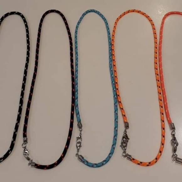 Face mask holder/strap/ Free Shipping - Picture 2 of 4